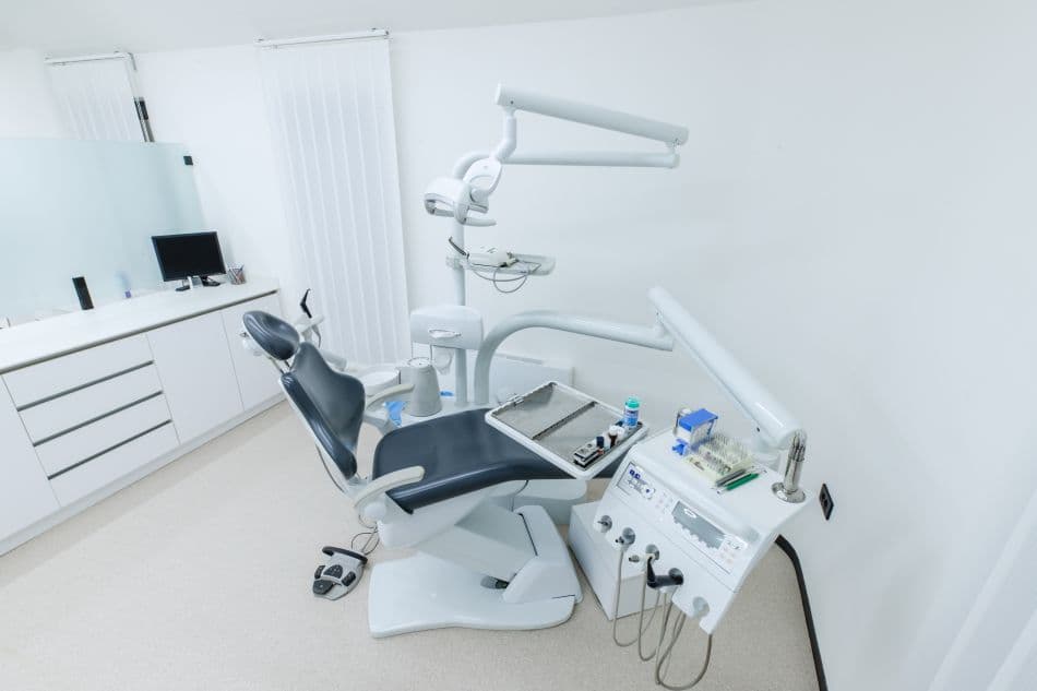 Орална хирургија